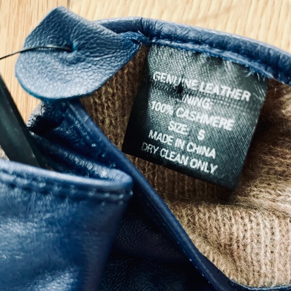 Navy Leather Gloves - Picture 4 of 4